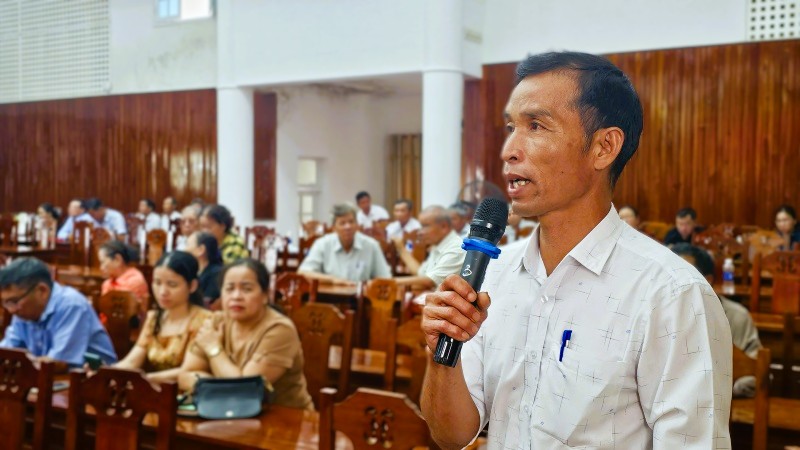 Người lao động tại khu công nghiệp phía Nam Đà Nẵng gửi gắm nhiều kiến nghị về an sinh và phúc lợi. Ảnh: Hoàng Bin