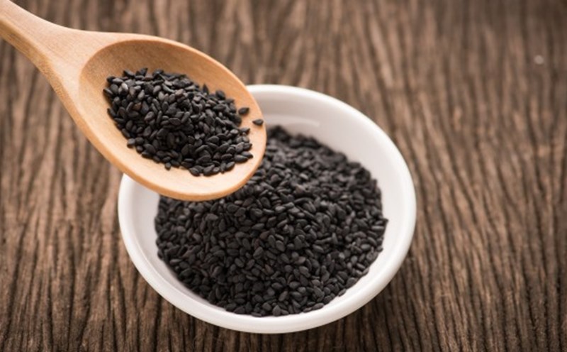 Simple but healthy ways to use black sesame