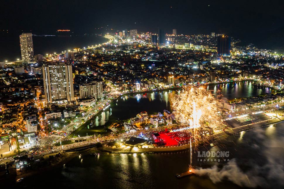 A series of events taking place within the framework of the Opening Week of the National Tourism Year - Gia Lai 2026 are expected to have fireworks displays serving people and tourists later. Photo: Dung Nhan