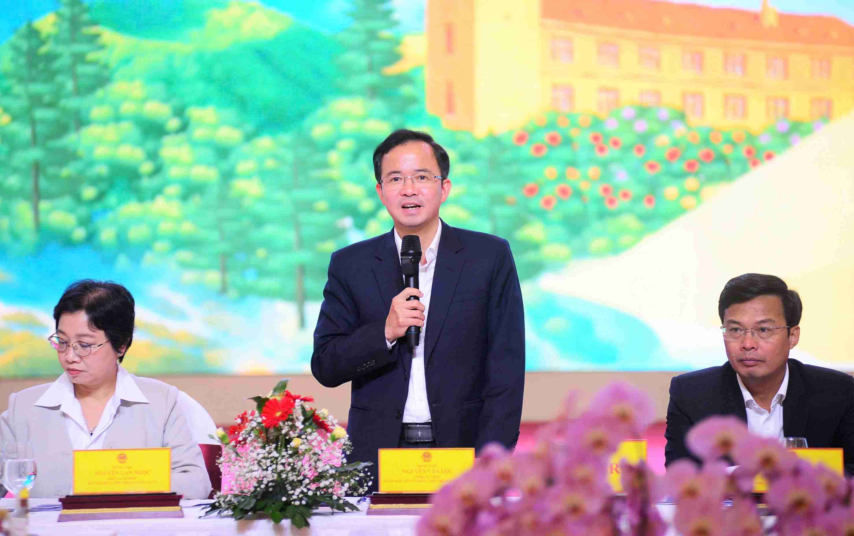 Giám đốc Sở Văn hóa, Thể thao và Du lịch tỉnh Lâm Đồng Nguyễn Văn Lộc phát biểu tại buổi gặp mặt. Ảnh: Hoàng Đạo 