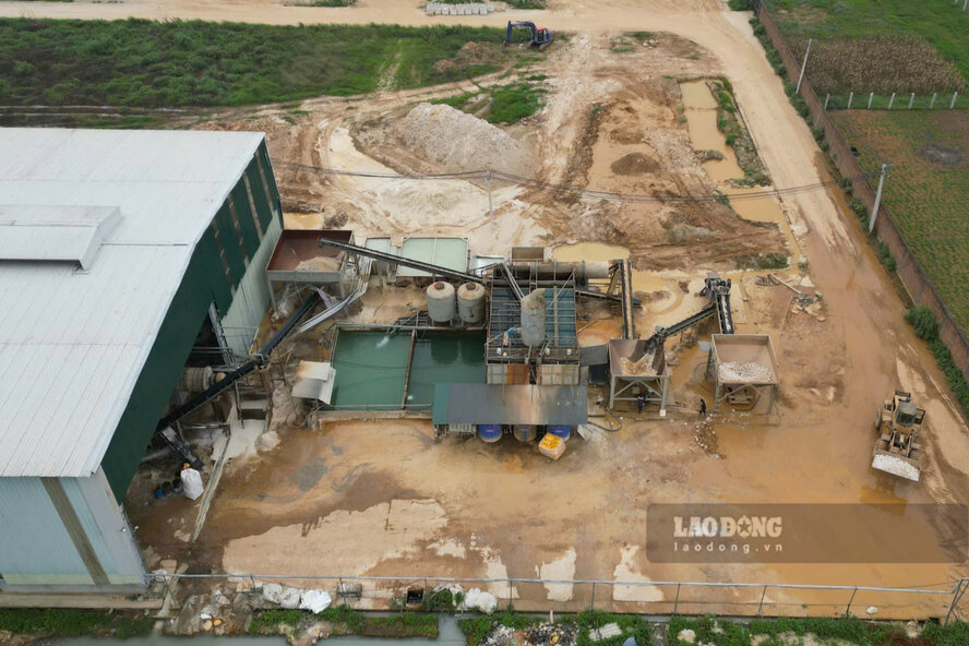 Trước loạt sai phạm kể trên, Thanh tra tỉnh Phú Thọ đã yêu cầu Công ty không được thực hiện sản xuất bột đá thạch anh khi chưa được cơ quan nhà nước chấp thuận.