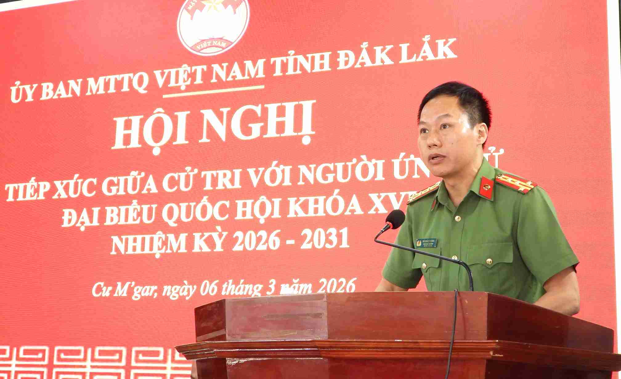 Ông Đỗ Khắc Hưởng nói về chương trình hành động của bản thân. Ảnh: Bảo Trung