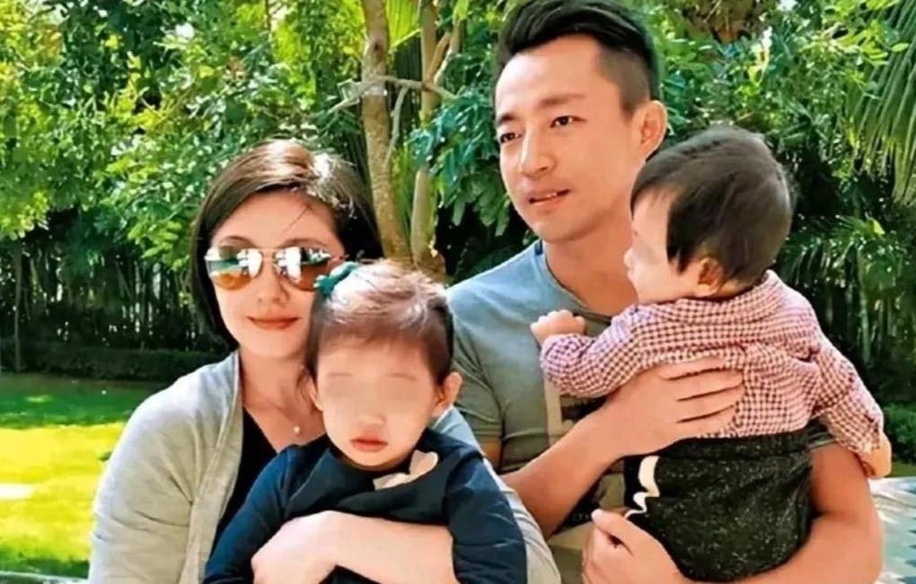 Từ Hy Viên và chồng cũ - Uông Tiểu Phi có 2 con chung. Ảnh: Xinhua  