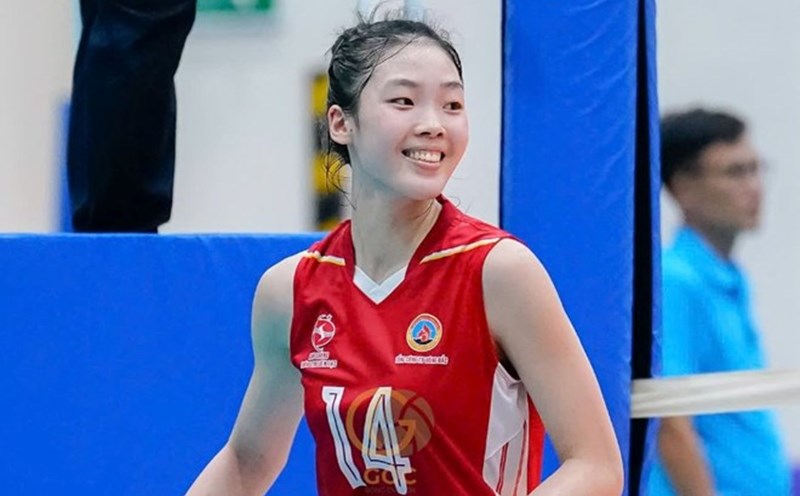 Phạm Quỳnh Hương là chủ công trẻ có chuyên môn tốt của Binh chủng Thông tin trong những năm gần đây. Ảnh: VFV