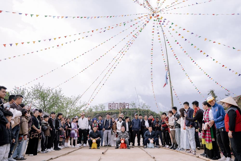 Tháng 3 về, Bản Mây rộn ràng với lễ hội.