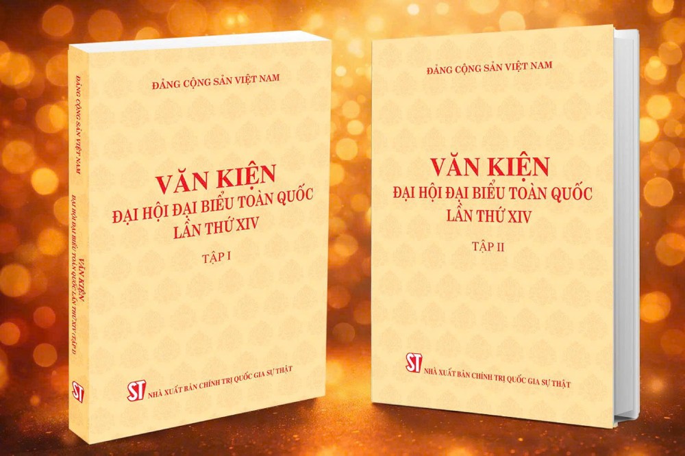 Ensemble de documents du XIVe Congrès national des délégués. Photo: Maison d'édition politique nationale Sự thật