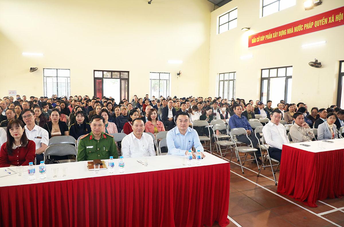 Tập huấn về công tác bầu cử tại phường Từ Sơn, Bắc Ninh. Ảnh: Hữu Thắng