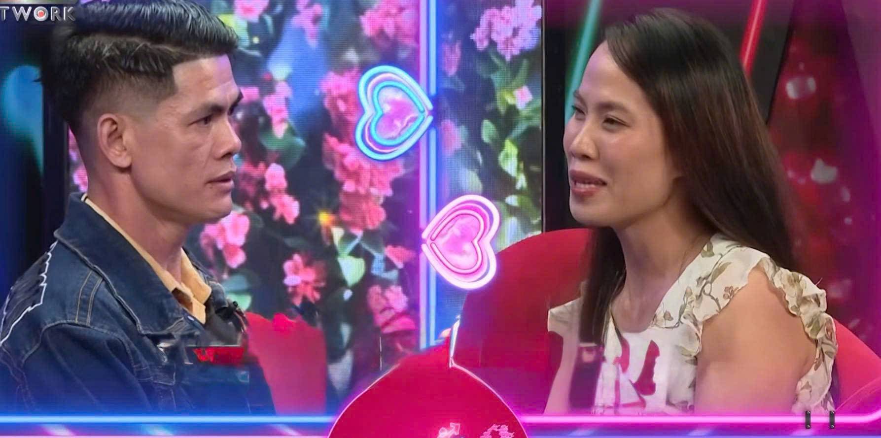 Single father and female worker. Photo: MCV Unit.