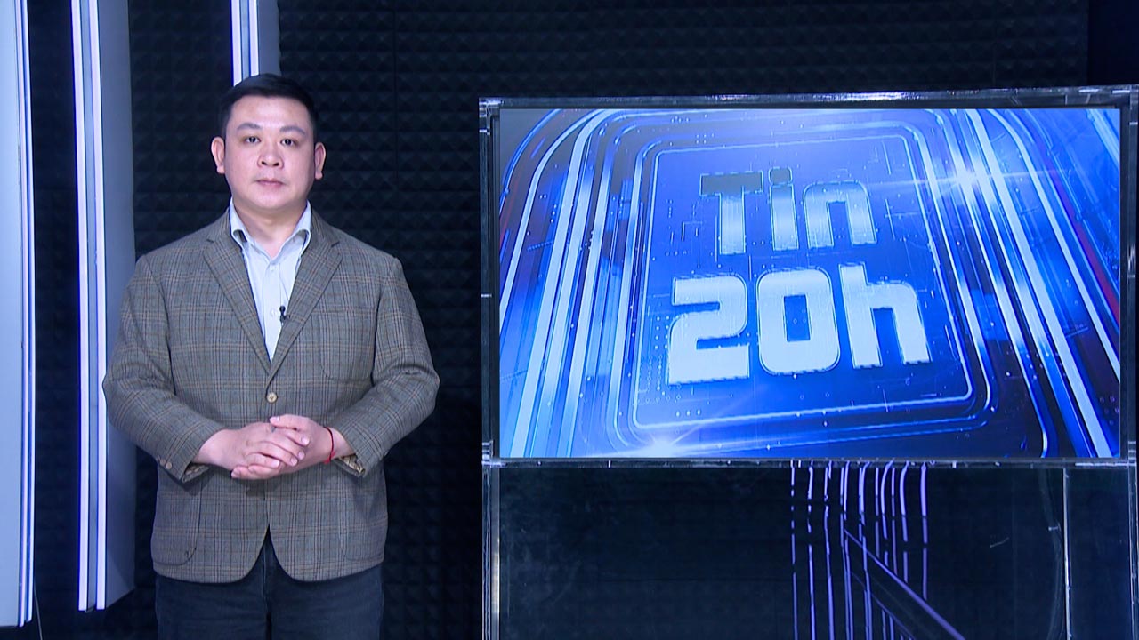 8 PM News: Working hours of female nurses at the boundaries of life and death