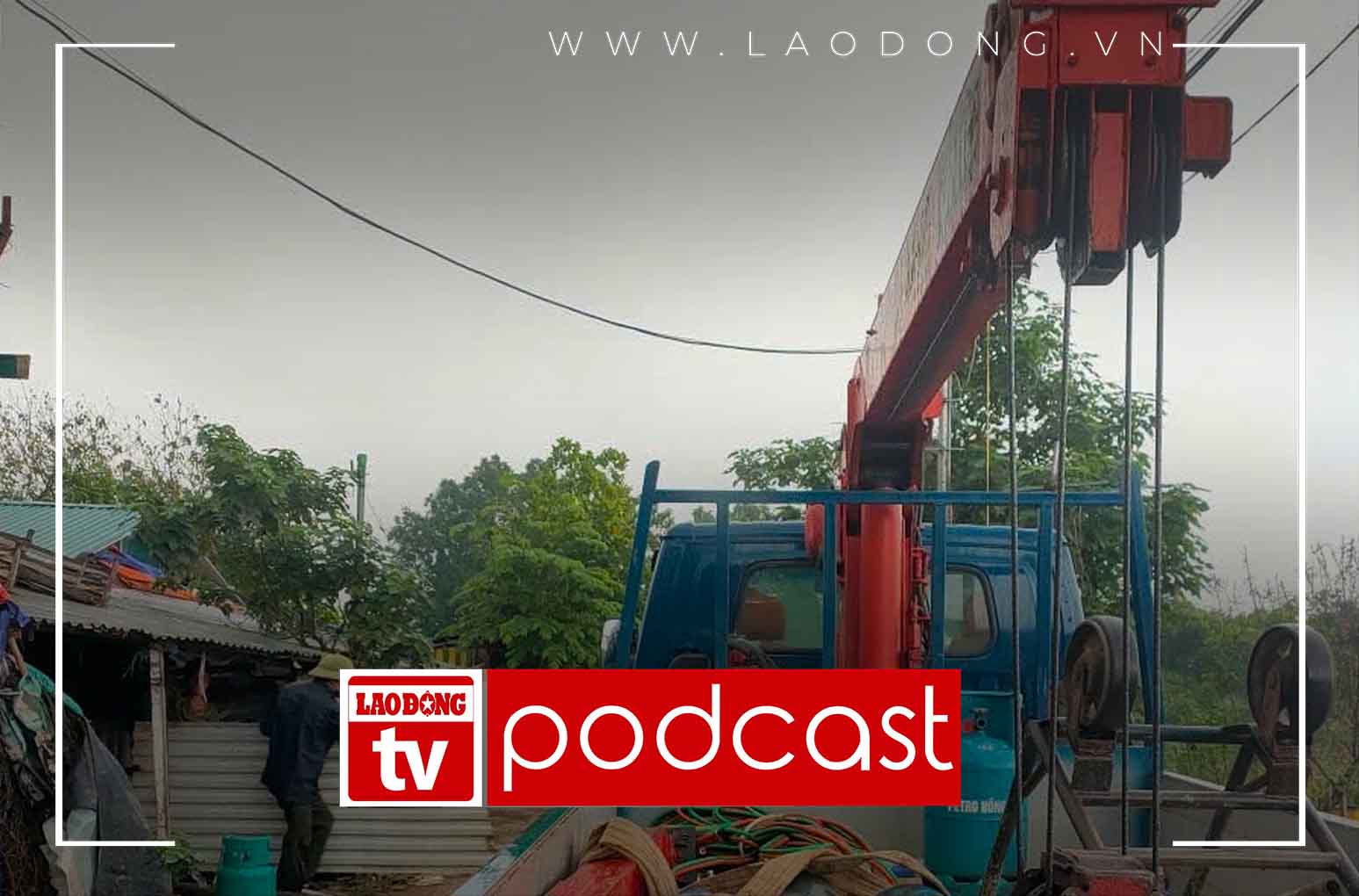 Morning news: Dismantling works in the riverside area serving the Tu Lien bridge project