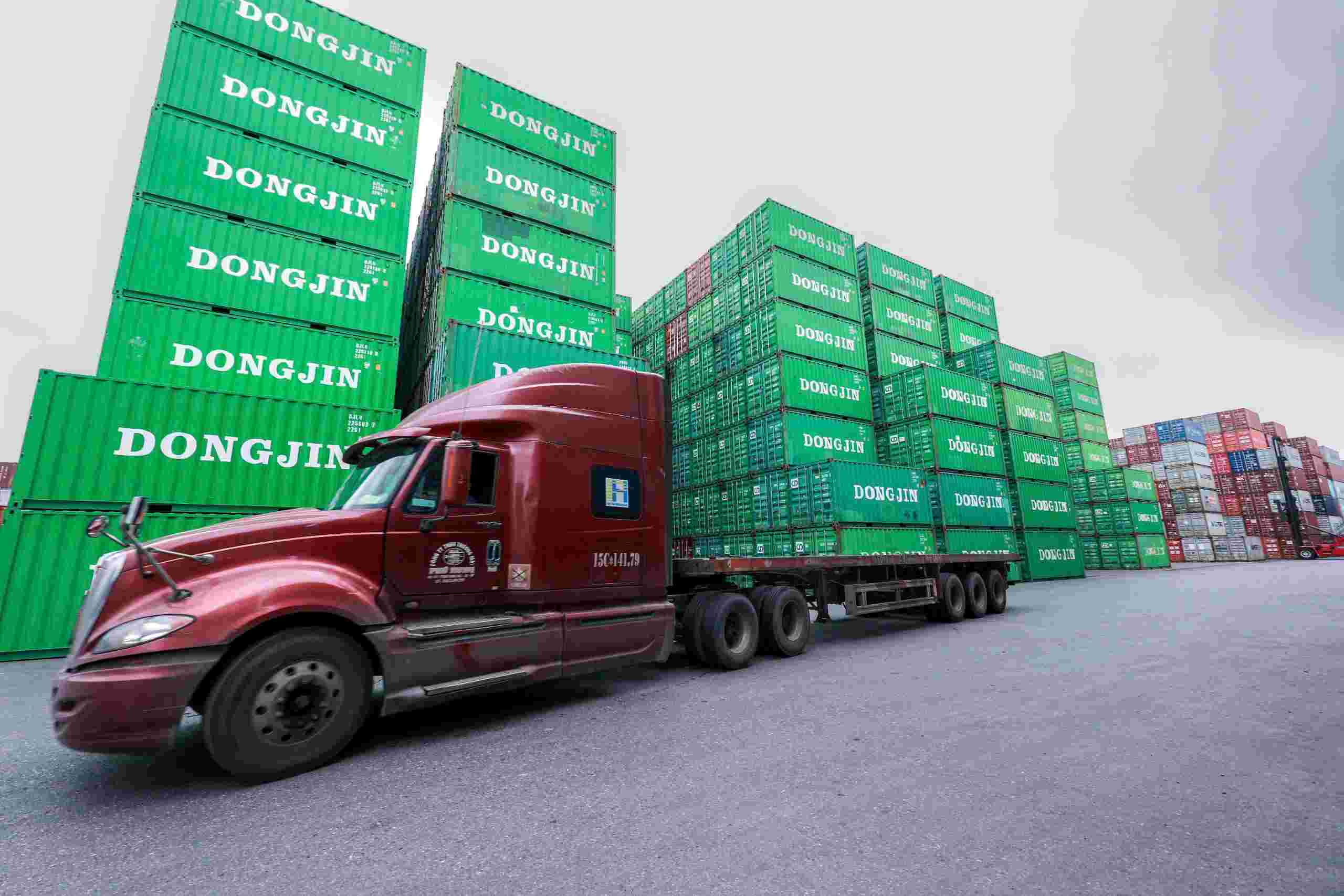 Exports are still an important pillar of the Vietnamese economy: Pictured is import and export activities at Lach Huyen port, Hai Phong. Photo: Hai Nguyen