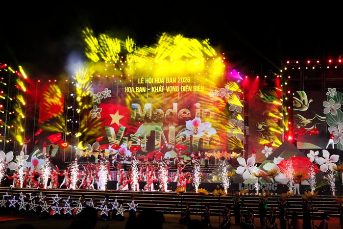 Art program of the Ban Flower Festival 2026. Photo: Quang Dat