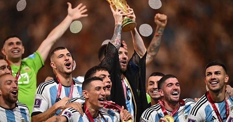 Bóng đá Argentina vướng bê bối