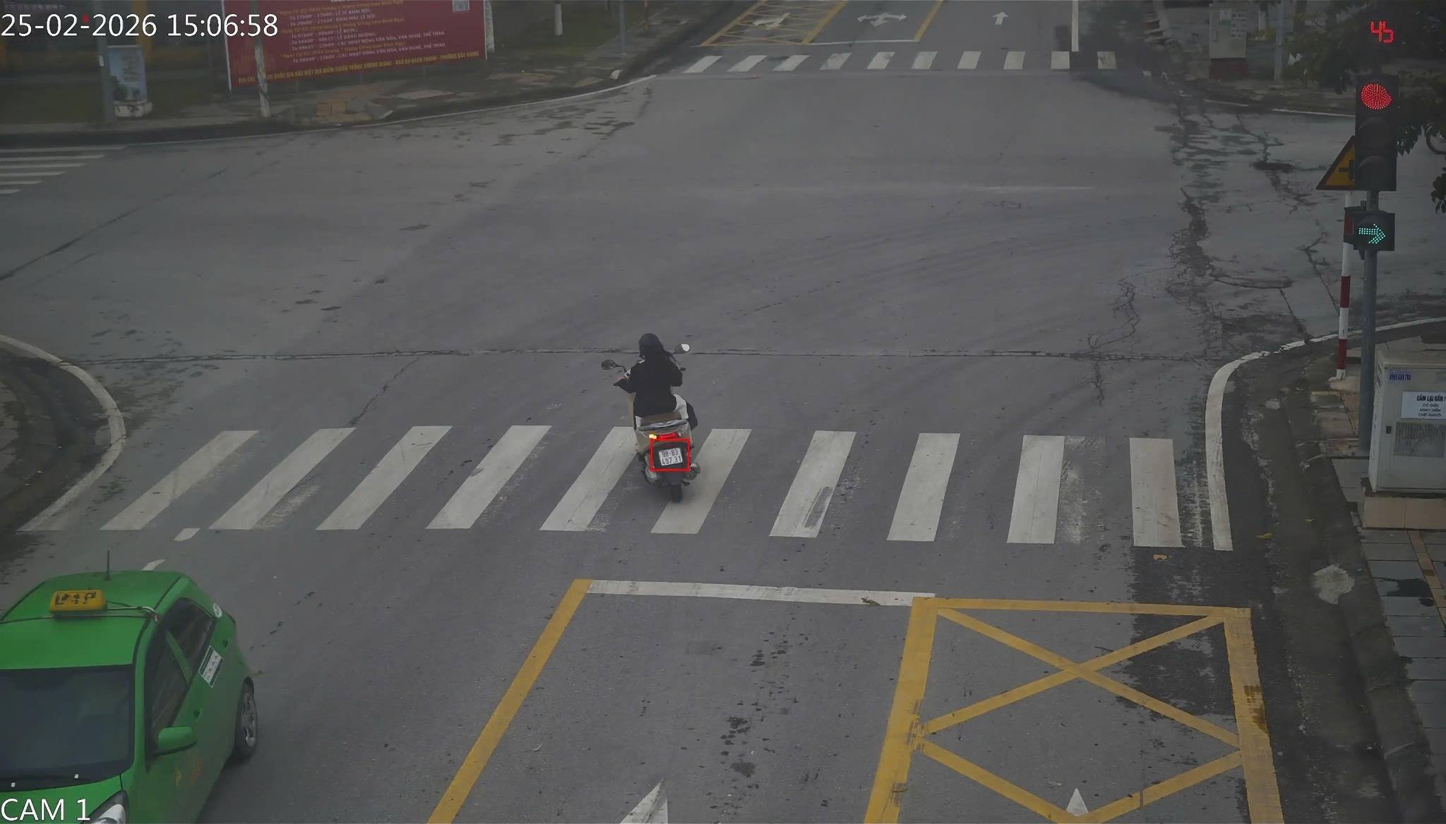 A case of a motorbike being fined remotely in Bac Ninh. Photo: Traffic Police Department of the Provincial Police