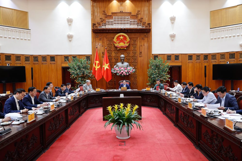 Cuộc họp của Thường trực Chính phủ cho ý kiến về một số nội dung quan trọng. Ảnh: VGP/Nhật Bắc  