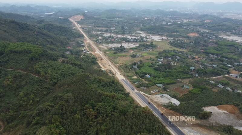 Tuyen Quang - Ha Giang expressway project. Photo: Viet Bac