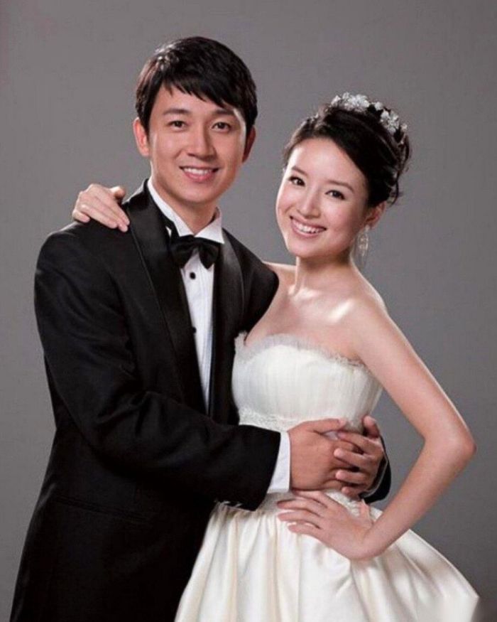 “Chúc Anh Đài” Đổng Khiết lộ ảnh ngoại tình trước khi ly hôn Phan Việt Minh. Ảnh: Xinhua