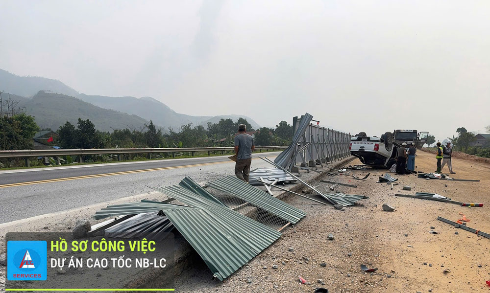 Hiện trường vụ tai nạn trên cao tốc Nội Bài - Lào Cai khiến 1 người tử vong. Ảnh: Đơn vị cung cấp