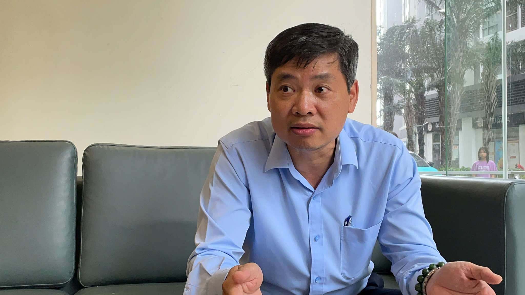 PGS.TS Phan Hữu Nghị - Phó Viện trưởng Viện Ngân hàng - Tài chính, Trường Đại học Kinh tế Quốc dân. Ảnh: Nhóm PV