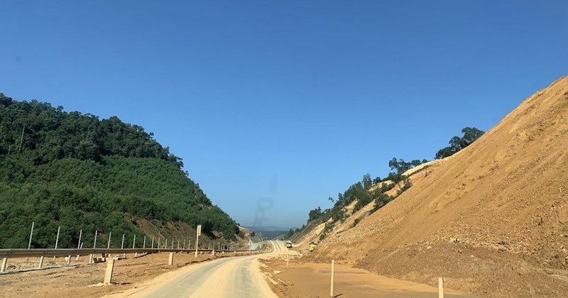 Cao tốc Bắc - Nam: Đoạn Huế - Đà Nẵng giới hạn tốc độ 30-60km/h