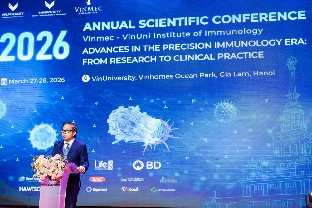 GS.TS.BS Trần Trung Dũng - Tổng Giám đốc Hệ thống Y tế Vinmec - phát biểu khai mạc tại Hội nghị. Ảnh: Vinmec