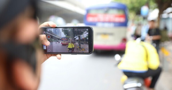 Từ ngày 1.4, người dân có thể gửi phản ánh vi phạm giao thông qua VneID