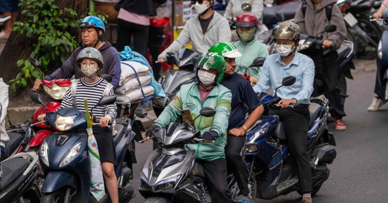 Thời tiết nắng nóng, dông tăng ở miền Nam vào tháng 4