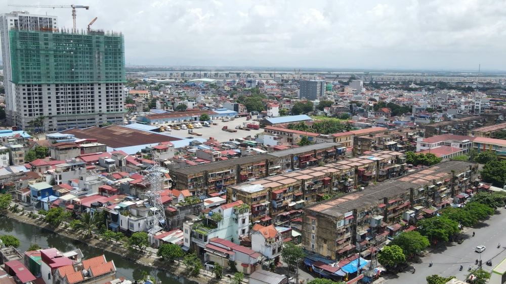 Hai Phong directs to accelerate the progress of building the overall plan to renovate and rebuild old apartment buildings in the area. Photo: Hai Phong City e-Portal
