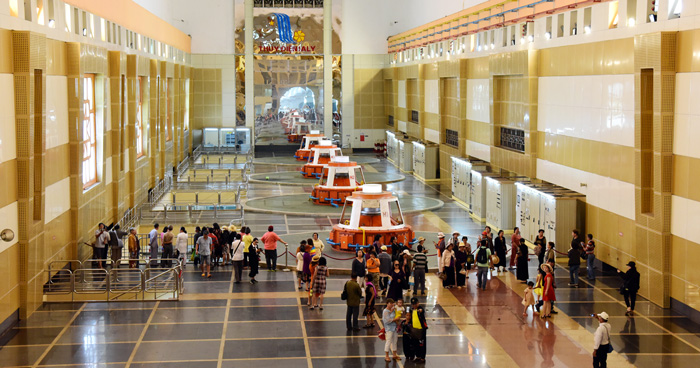 Bên trong nhà máy thủy điện IaLy. Ảnh: Mạnh Hà