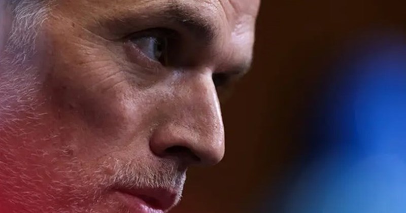 Cảnh báo cho Anh và Thomas Tuchel