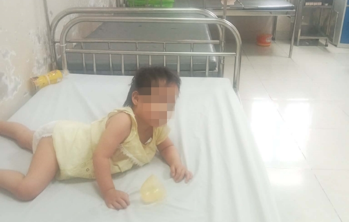 Bé Khánh Phương gần như tháng nào cũng phải vào bệnh viện. Ảnh: Gia đình cung cấp