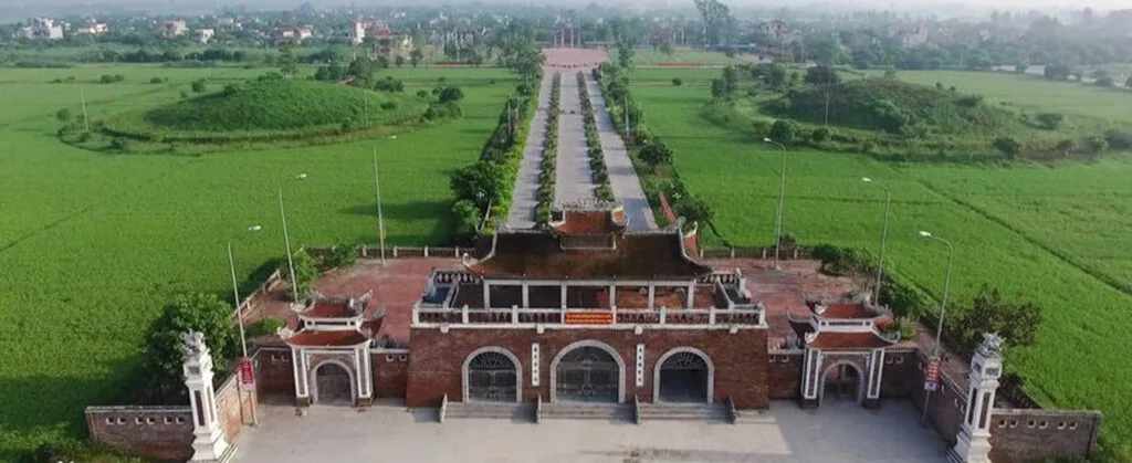 Long Hung people are waiting for a new look for the Tran king's tomb area. Photo: VGP