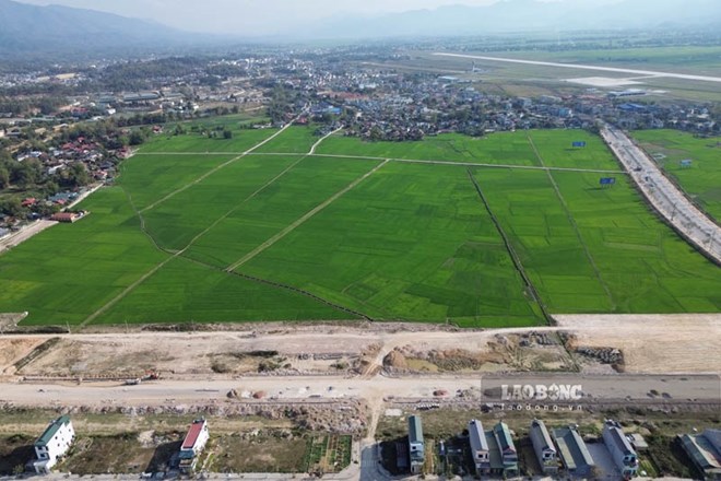 Land area over 10 hectares will be used to build an education complex worth nearly 650 billion VND in Dien Bien. Photo: Quang Dat