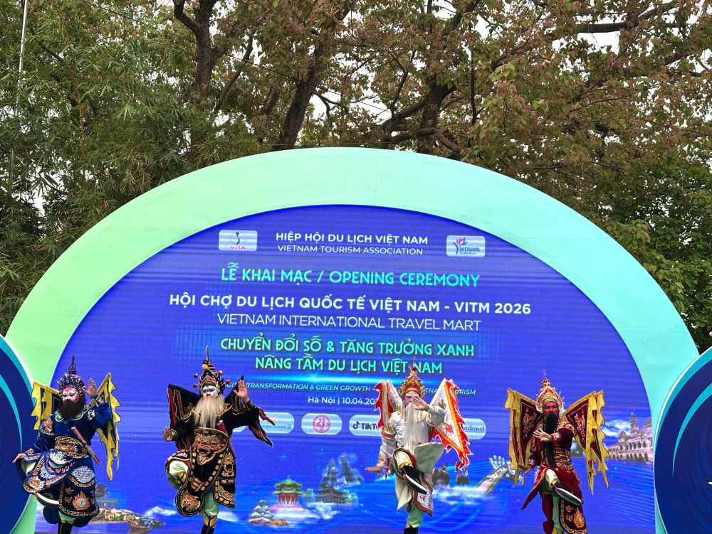 Với chủ đề “Chuyển đổi số và tăng trưởng Xanh - Nâng tầm Du lịch Việt Nam”, hội chợ hướng tới tạo ra những giá trị mới cho ngành du lịch. Đây cũng là cơ hội để doanh nghiệp tiếp cận công nghệ hiện đại, mô hình kinh doanh thông minh, đồng thời giới thiệu các sản phẩm du lịch xanh, bền vững theo xu hướng toàn cầu.