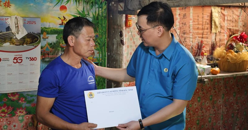 Bắc Ninh: Công đoàn thăm hỏi, động viên gia đình công nhân tử vong