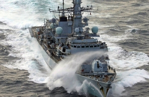 Russia rejects the statement of British Defense Secretary John Healey that Russian submarines are posing a threat to submarine cable systems in the Atlantic Ocean. Photo: British Department of Defense