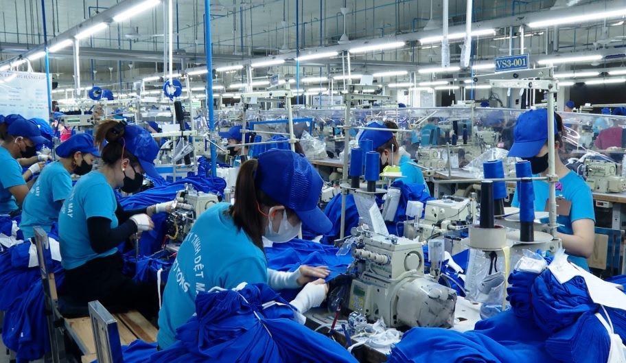VTJ Toms Textile and Garment Co., Ltd. ensures stable jobs, income and policies for employees. Photo: Thanh Phuong