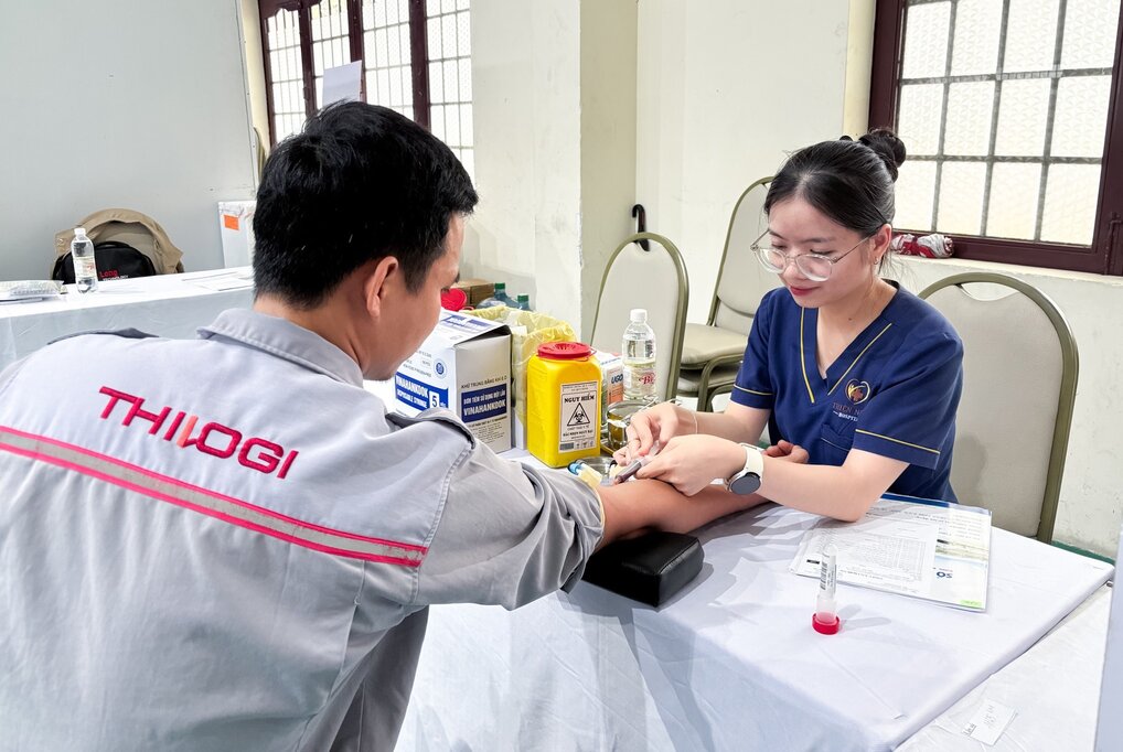 La provincia de Quảng Ngãi apoyará a las personas con fondos para exámenes médicos antes del matrimonio. Foto: Thiện Nhân Quảng Ngãi
