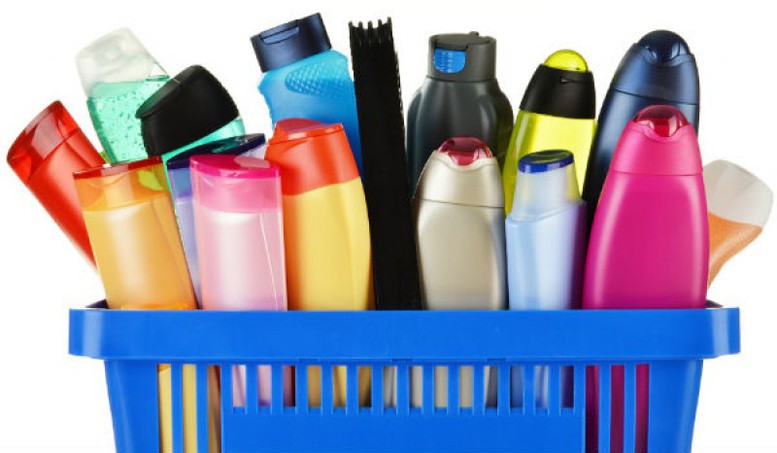Mức xử phạt vi phạm quy định về mua bán mỹ phẩm trong hoạt động kinh doanh mỹ phẩm được bạn đọc quan tâm. Ảnh: VGP