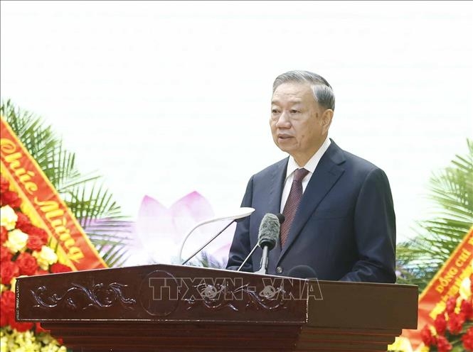 Tổng Bí thư, Chủ tịch nước Tô Lâm, Bí thư Quân uỷ Trung ương phát biểu chỉ đạo. Ảnh: Thống Nhất/TTXVN