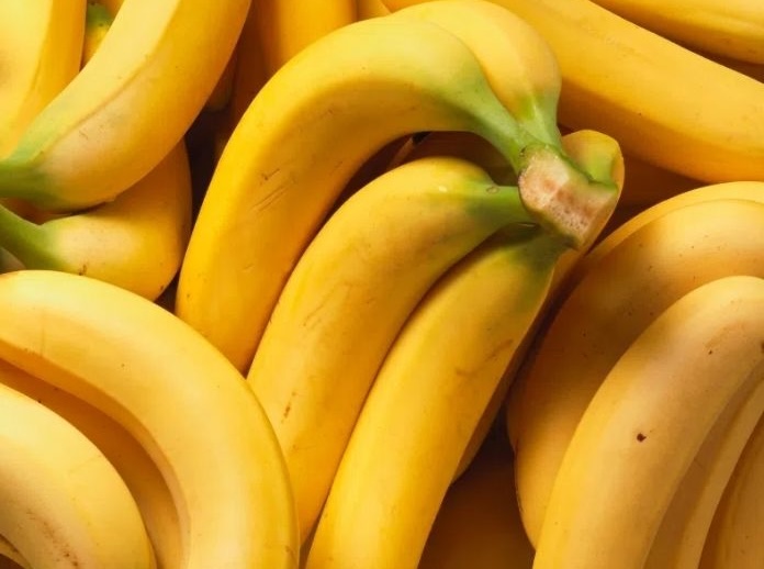 Bananas as smoothies will be a natural drink to help sedate and sleep well. Photo: Kieu Vu