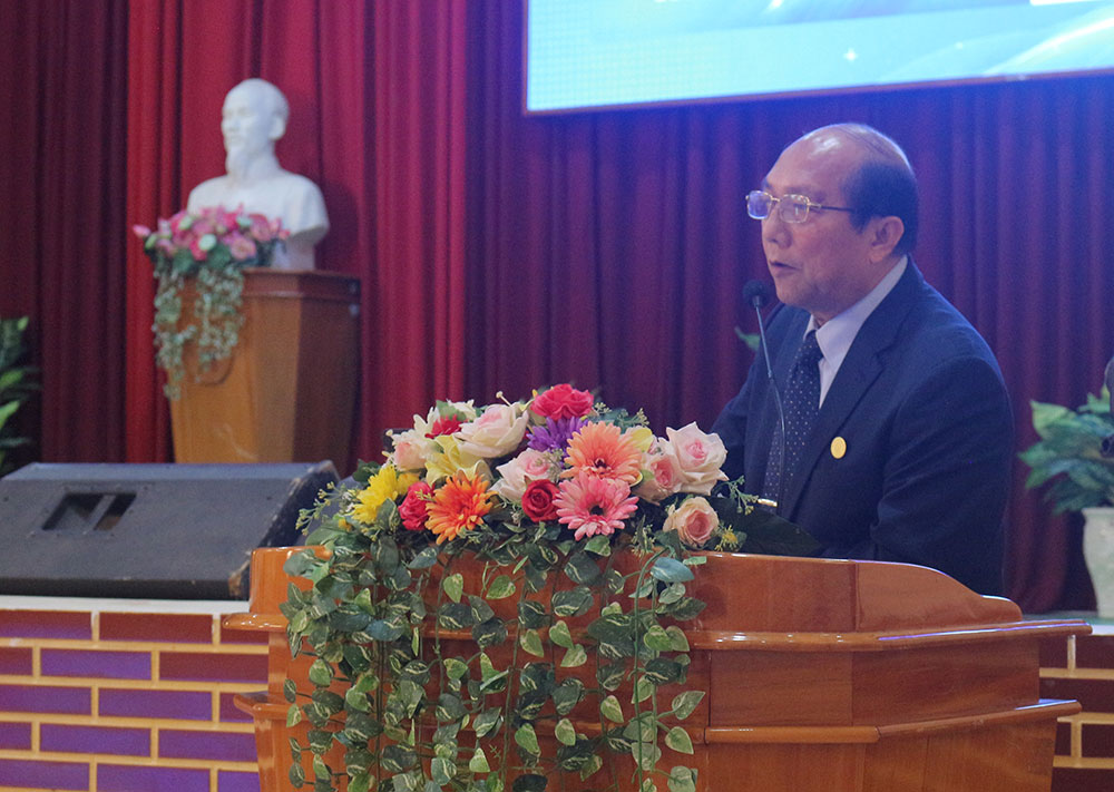 TS.BS. Trần Xuân Trường Phát biểu tham luận tại hội thảo. Ảnh: Quỳnh Phương