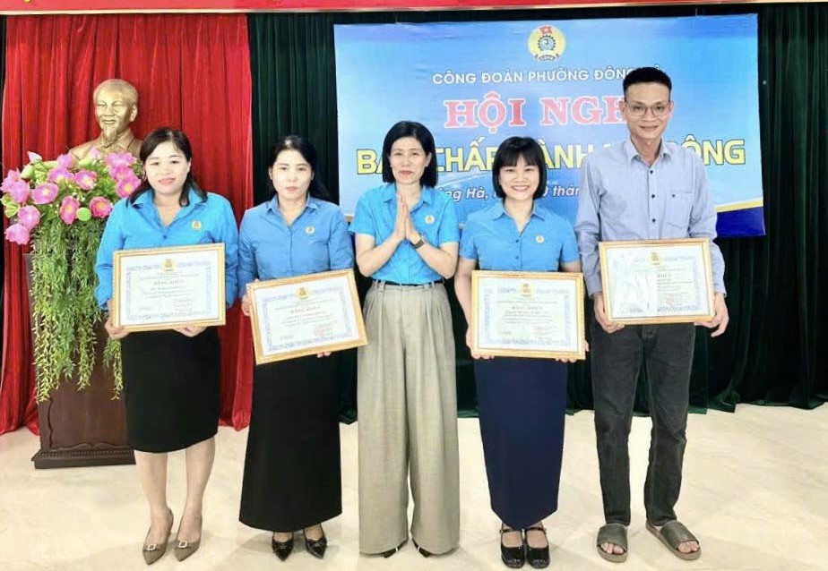 Dong Ha Ward Trade Union takes care of union members, develops organizations, and contributes to improving the lives of workers. Photo: Quang Tri Trade Union