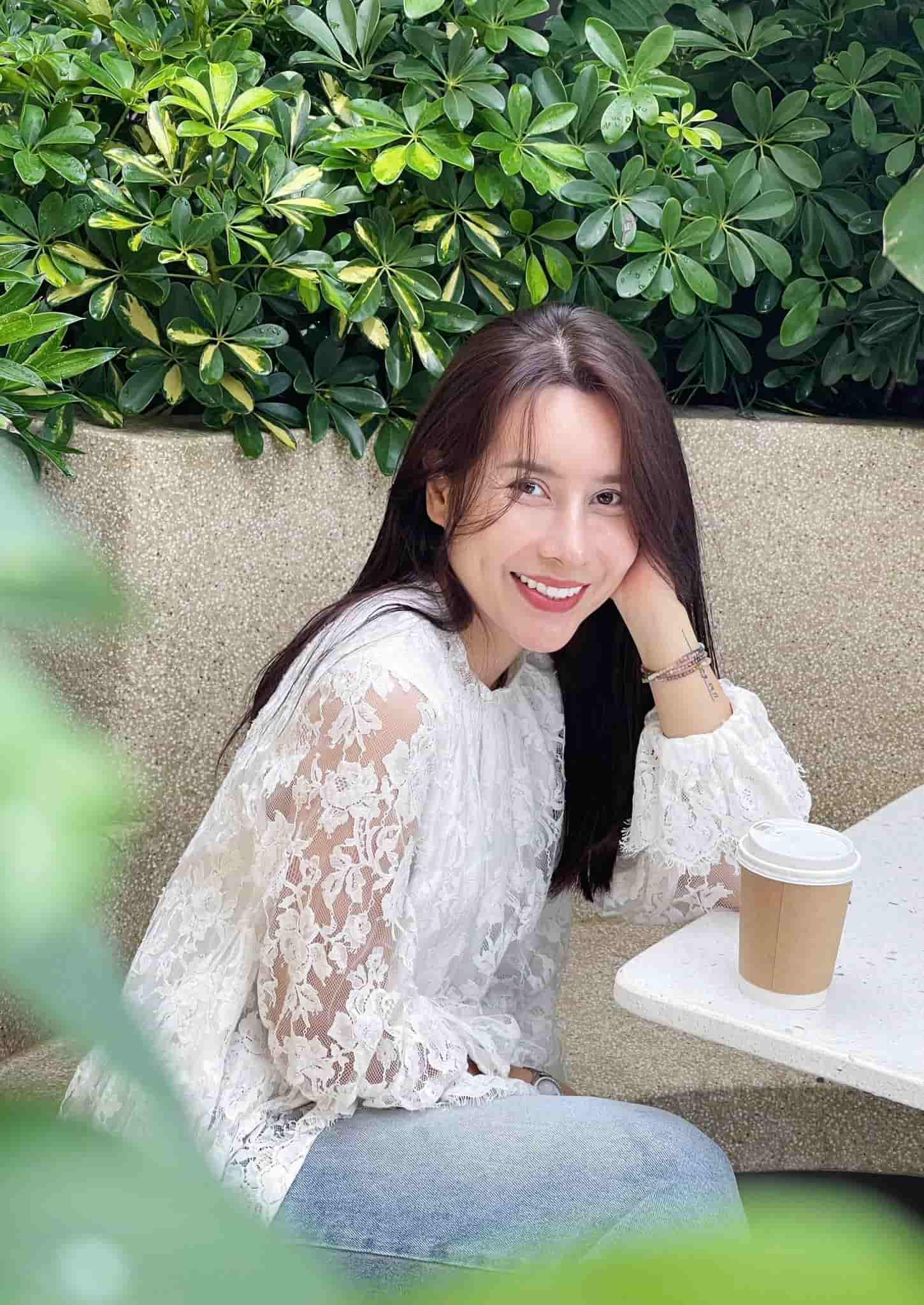 Lưu Hương Giang trẻ trung ở ngoài 40. Ảnh Nghệ sĩ cung cấp