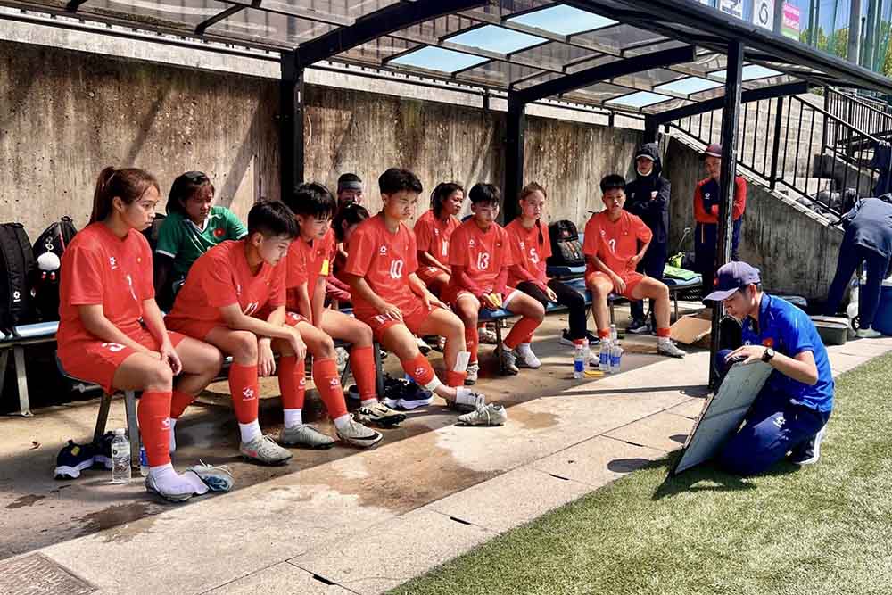 Vietnam U17 women's team closes Japan training trip with a 2-2 draw. Photo: VFF
