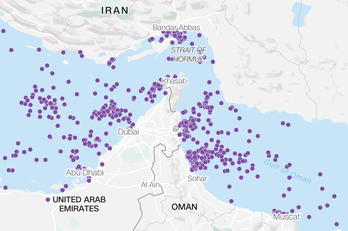 ホルムズ海峡周辺の石油タンカーと貨物船(ベトナム時間2026年4月12日午前6時までの24時間)。出典:Kpler、Marine Traffic
