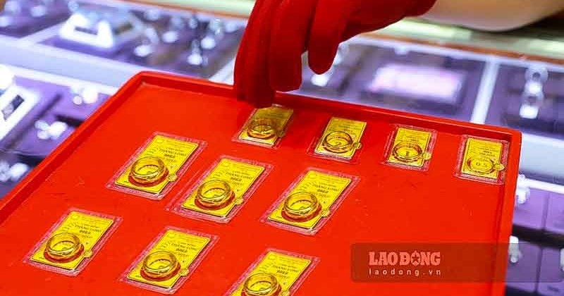 Vàng nội địa biến động bất thường, nhà đầu tư chịu thiệt hại nặng nề