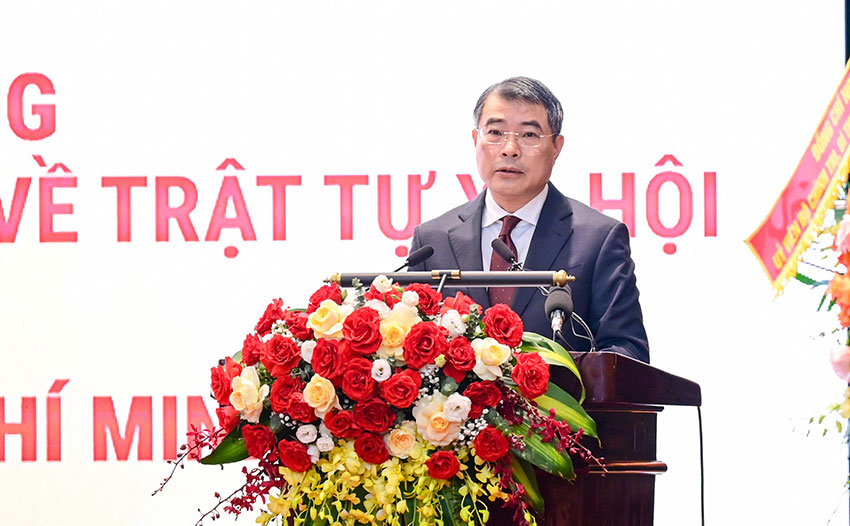 Prime Minister Le Minh Hung speaks and directs at the anniversary ceremony. Photo: T.Trung