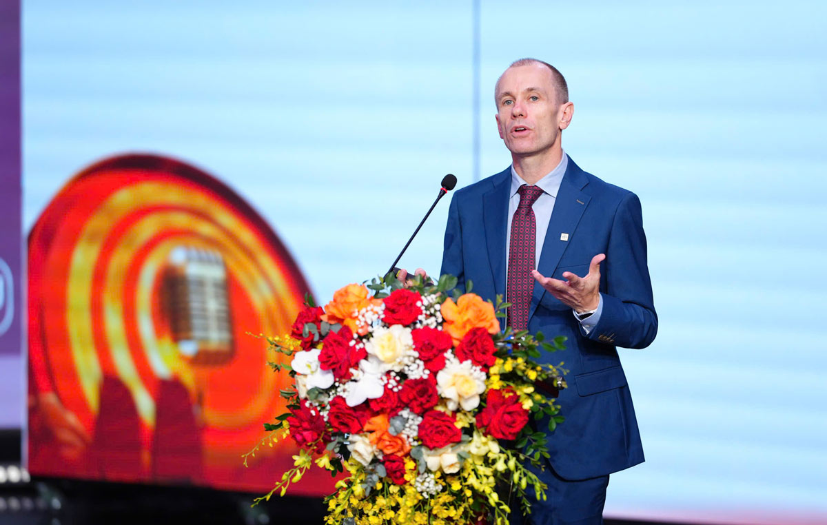 Các đại biểu quốc tế tham gia Hội thảo. Ảnh: Vũ Miền