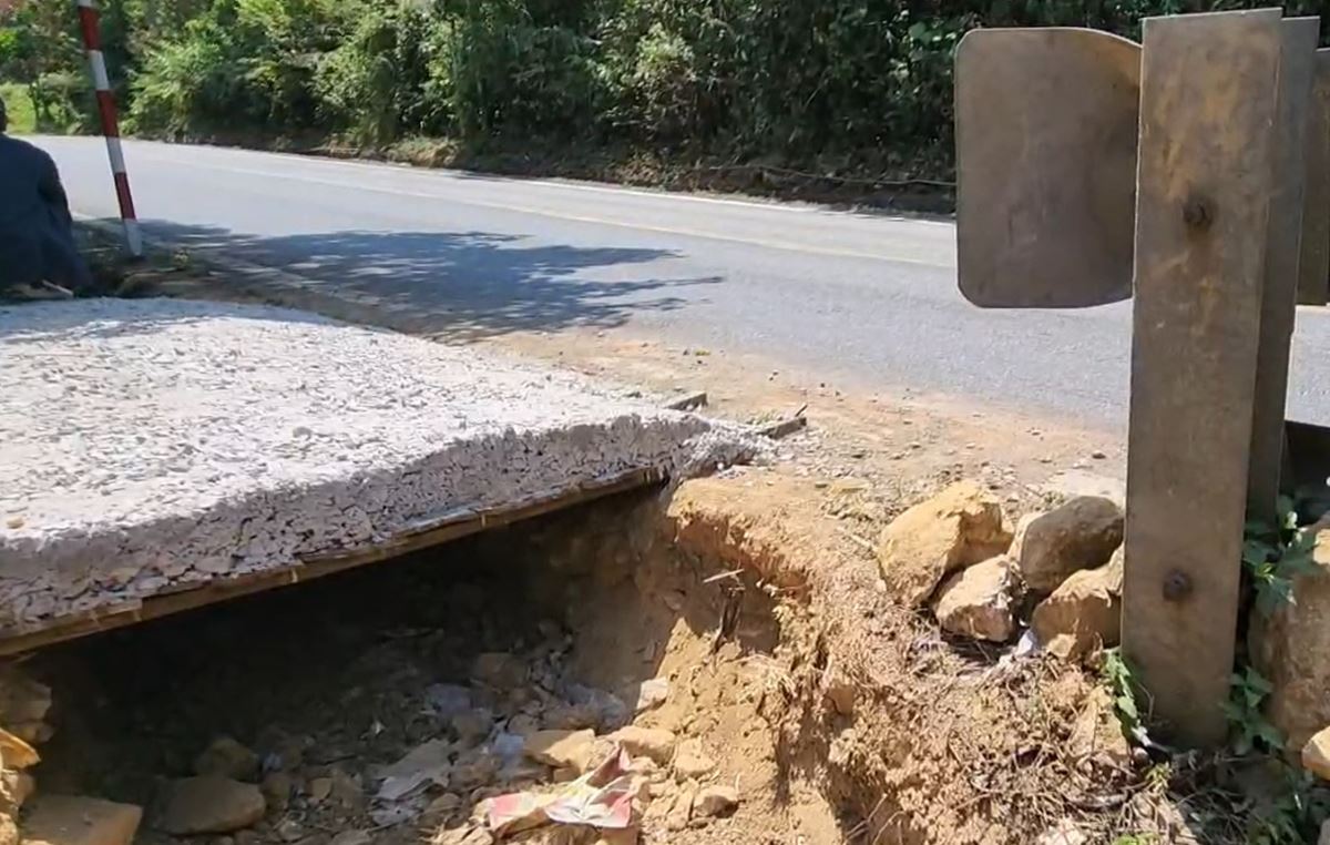 Detecting broken cordons, opening a way into the illegal leveling area on Bao Loc Pass